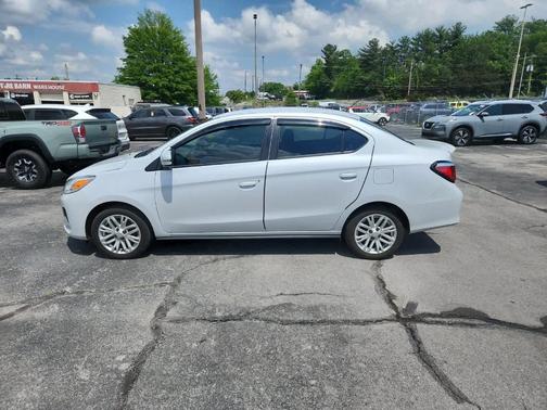 2024 Mitsubishi Mirage G4 SE