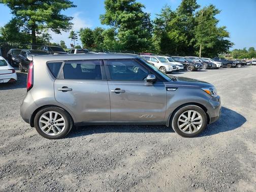 2019 Kia Soul +