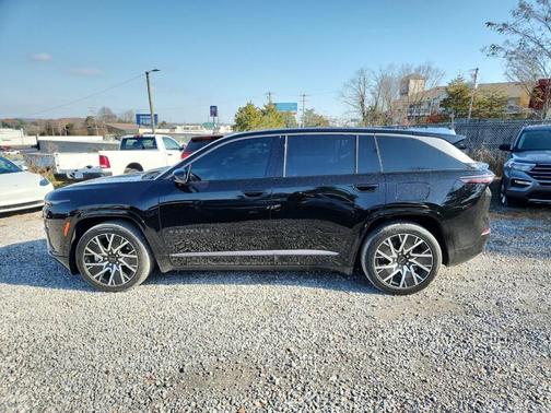 2025 Jeep Wagoneer S Limited