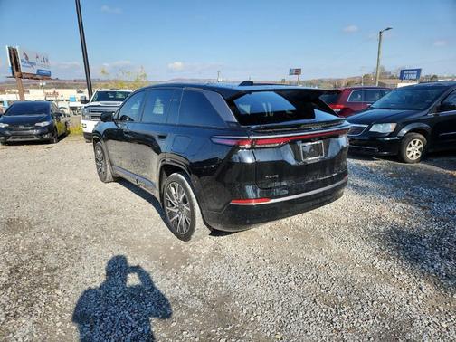 2025 Jeep Wagoneer S Limited