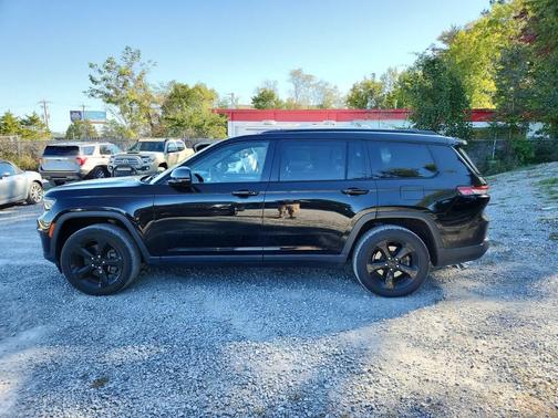 2021 Jeep Grand Cherokee L Laredo