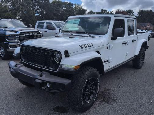 2025 Jeep Gladiator Sport