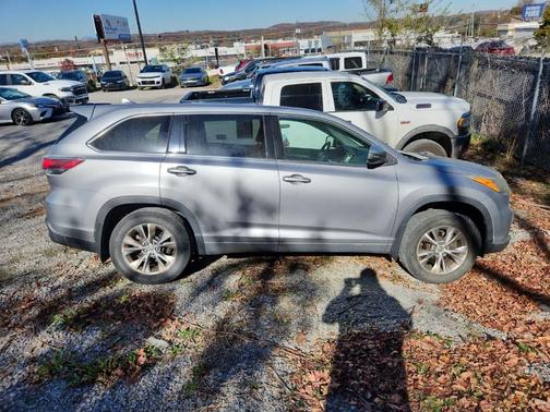 2015 Toyota Highlander LE Plus