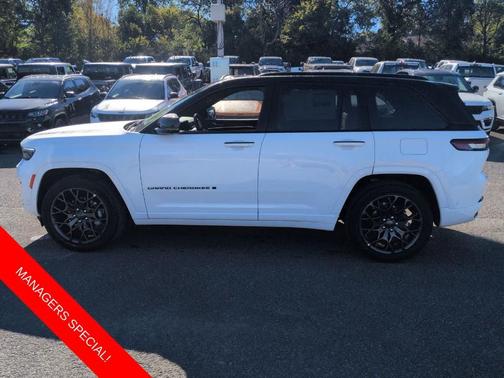 2025 Jeep Grand Cherokee Summit