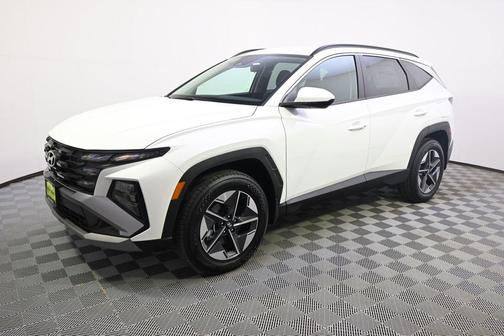 White Pearl 2026 Hyundai TUCSON SEL