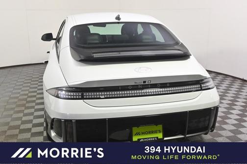 2025 Hyundai IONIQ 6 SE