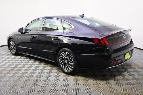 2022 Hyundai SONATA Hybrid SEL