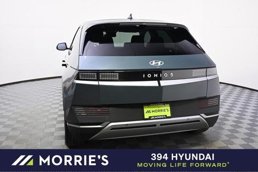 2022 Hyundai IONIQ 5 SE