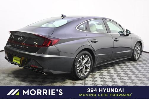 2022 Hyundai SONATA SEL