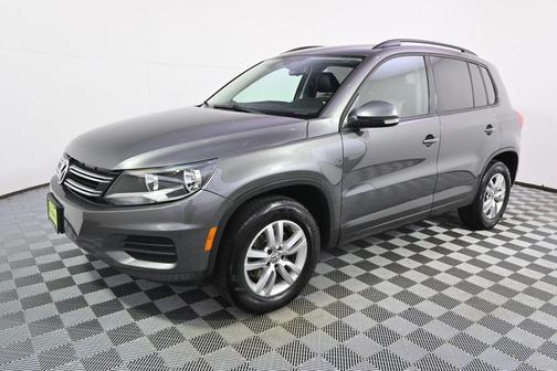 Pepper Gray 2016 Volkswagen Tiguan S