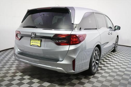 Solar Silver Metallic 2025 Honda Odyssey EX-L