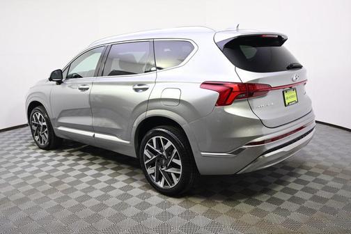 Shimmering Silver 2023 Hyundai SANTA FE Calligraphy