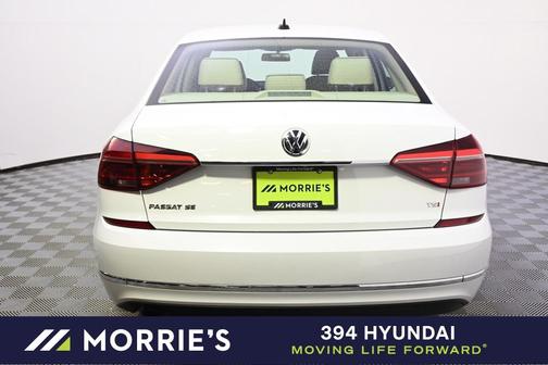 2017 Volkswagen Passat 1.8T SE