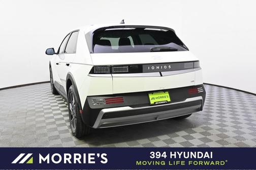 2025 Hyundai IONIQ 5 SE