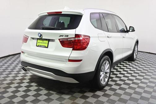 White Metallic 2017 BMW X3 xDrive28i