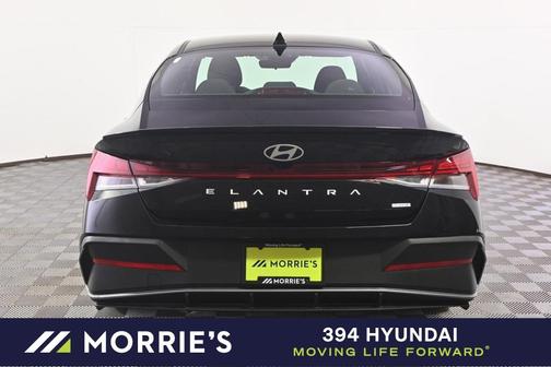 2025 Hyundai ELANTRA HEV SEL
