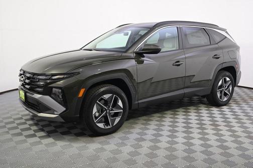 Green 2026 Hyundai TUCSON SEL