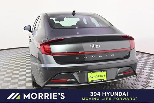 2022 Hyundai SONATA SE