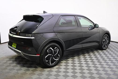 Black 2024 Hyundai IONIQ 5 SE