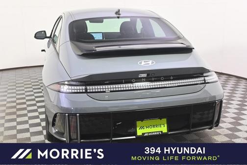 2025 Hyundai IONIQ 6 SE