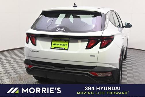 2023 Hyundai TUCSON SE