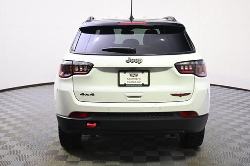 Bright White Clearcoat 2025 Jeep Compass Trailhawk