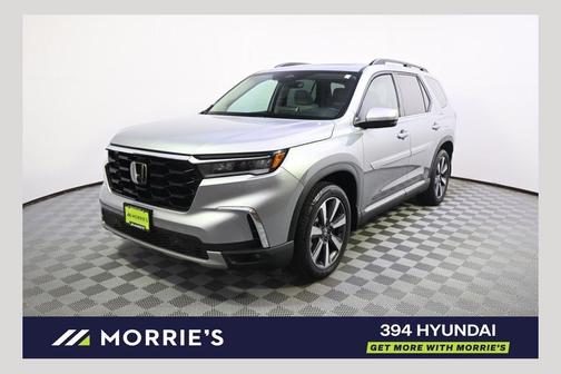 Lunar Silver Metallic 2023 Honda Pilot Touring