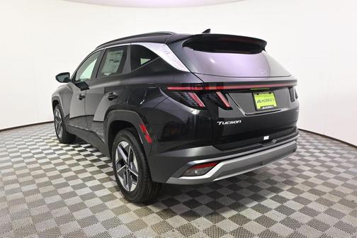 Phantom Black 2026 Hyundai TUCSON SEL Premium