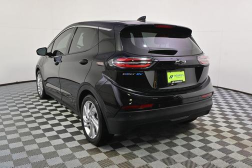 Mosaic Black Metallic 2022 Chevrolet Bolt EV 1LT