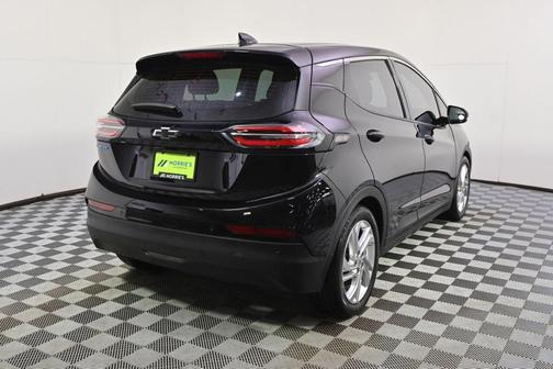 Mosaic Black Metallic 2022 Chevrolet Bolt EV 1LT
