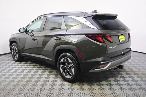 Green 2026 Hyundai TUCSON SEL