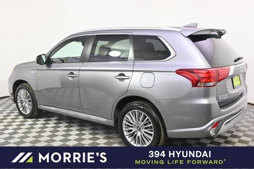 2022 Mitsubishi Outlander PHEV SEL
