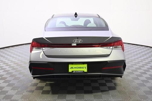 Metal 2026 Hyundai ELANTRA Limited