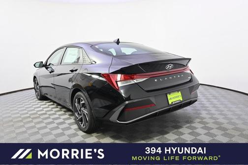 2025 Hyundai ELANTRA HEV SEL Sport