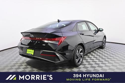 2025 Hyundai ELANTRA HEV SEL Sport