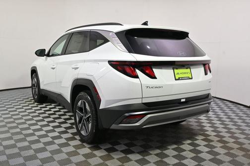 White Pearl 2026 Hyundai TUCSON SEL