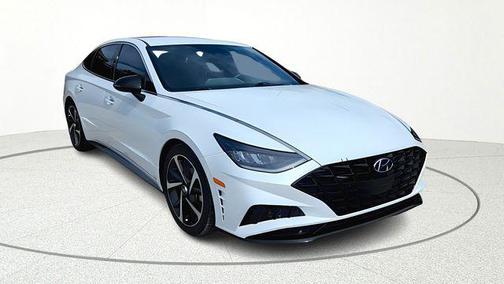 Quartz White 2021 Hyundai SONATA SEL Plus