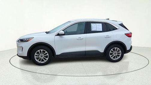 Oxford White 2021 Ford Escape SE