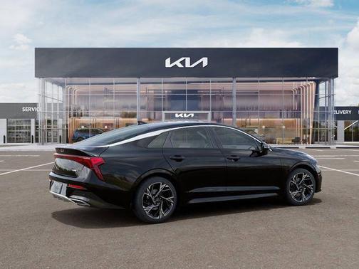 Aurora Black Pearl 2026 Kia K5 GT-Line FWD