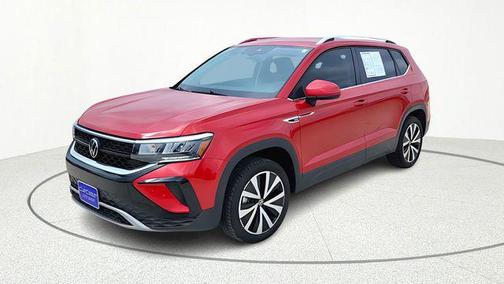 2024 Volkswagen Taos 1.5T SE