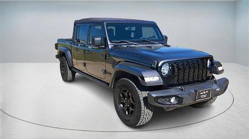 2022 Jeep Gladiator Sport