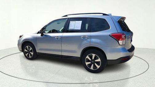 Ice Silver Metallic 2017 Subaru Forester 2.5i Premium