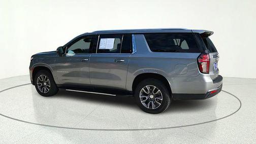 Sterling Gray Metallic 2023 Chevrolet Suburban LT