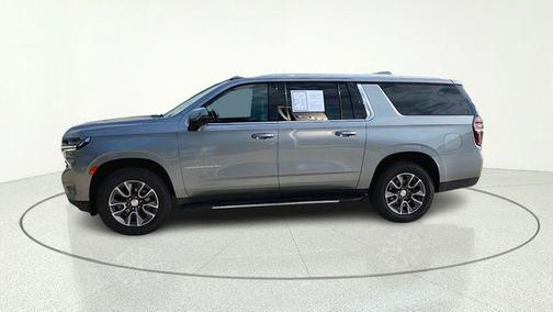 Sterling Gray Metallic 2023 Chevrolet Suburban LT