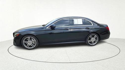 Obsidian Black Metallic 2018 Mercedes-Benz E-Class E 300