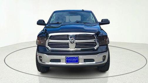 Brilliant Black Crystal Pearlcoat 2017 RAM 1500 Big Horn
