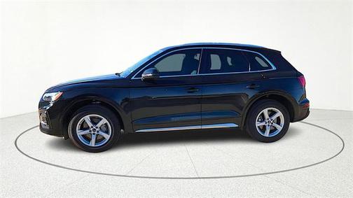 2024 Audi Q5 40 Premium