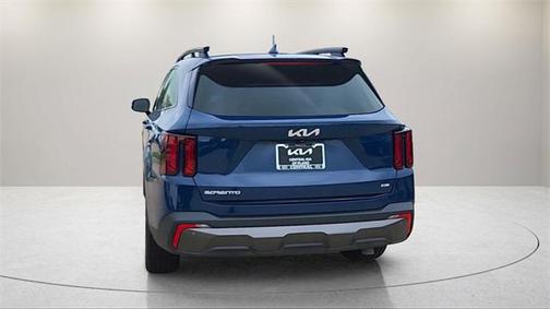 2024 Kia Sorento EX
