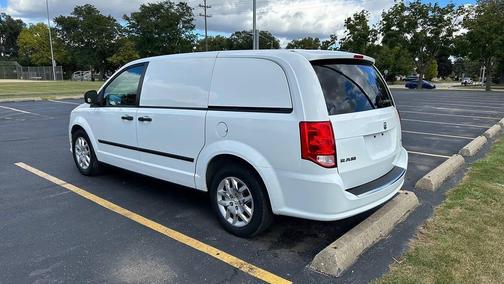 2015 RAM Cargo Tradesman