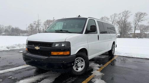 2019 Chevrolet Express 3500 LS